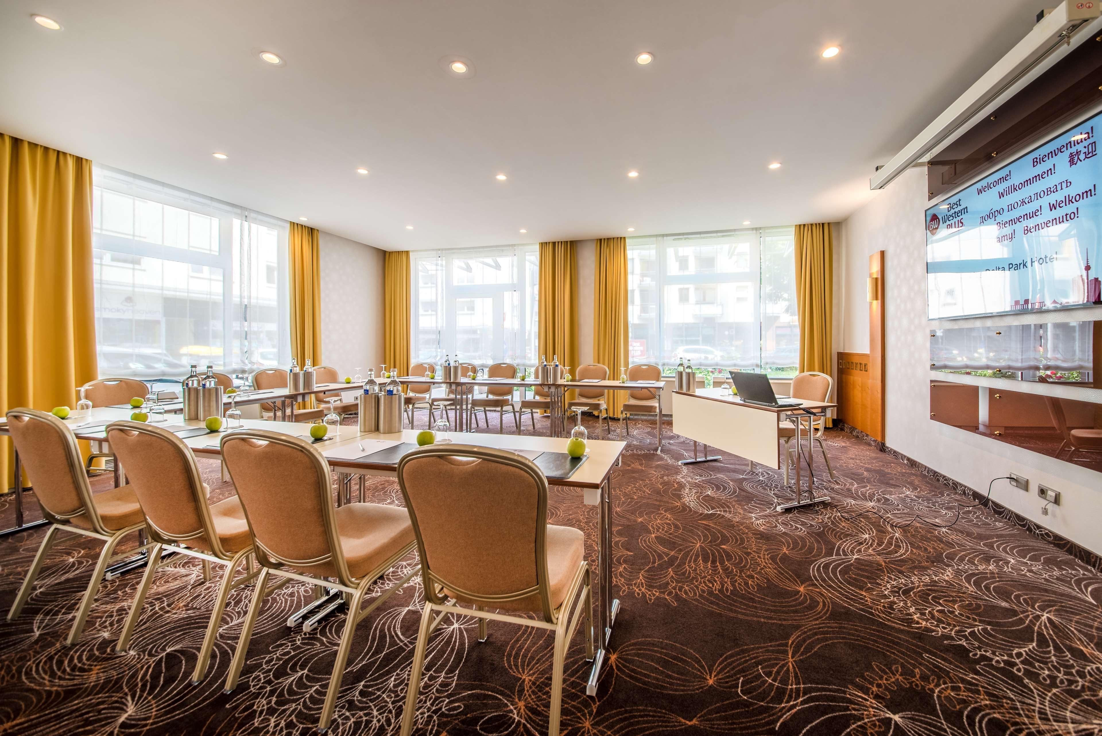 Best Western Plus Delta Park Hotel MHG Dış mekan fotoğraf