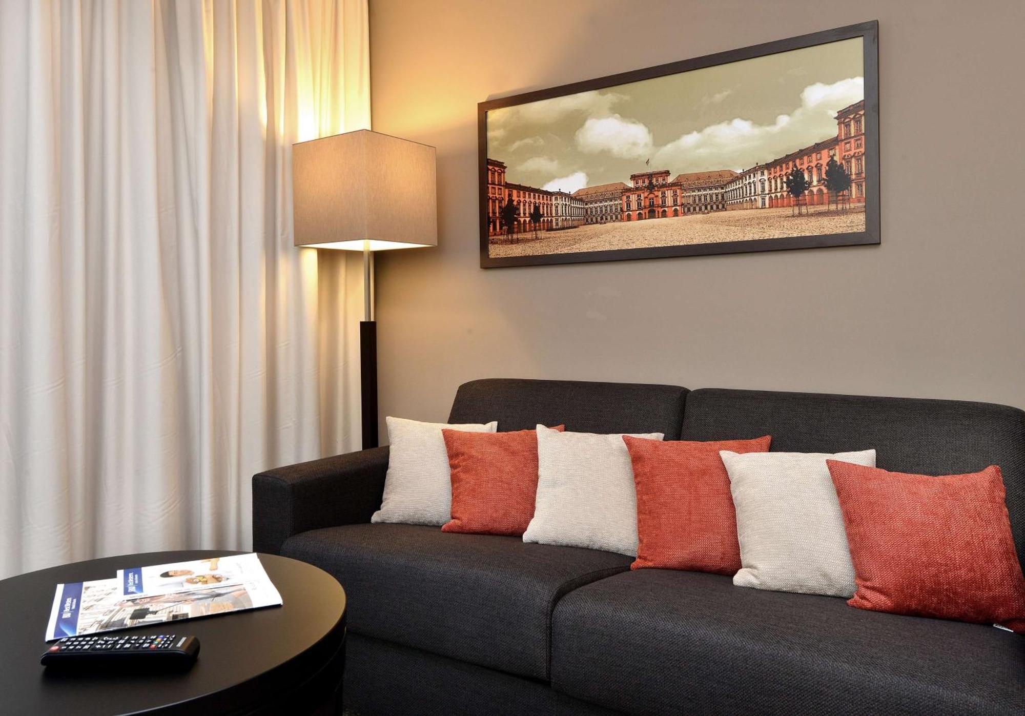 Best Western Plus Delta Park Hotel MHG Dış mekan fotoğraf
